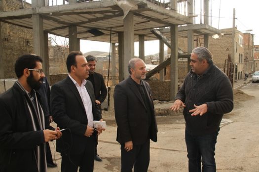 بازدید مسئولان پردیس از طرح های عمرانی روستای کرشت