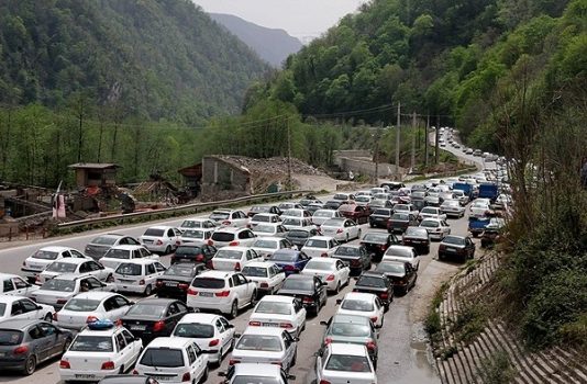 محور هزار و فیروزکوه با ترافیک سنگین روبرو است