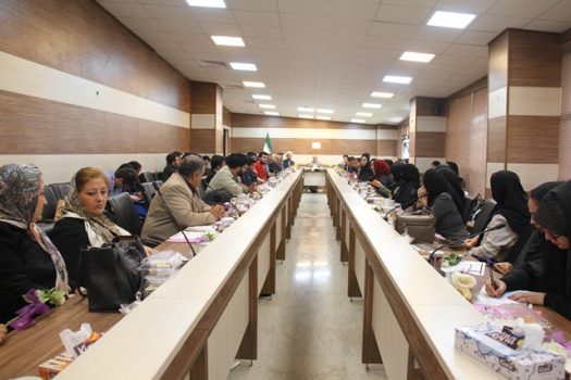 نشست ستاد ساماندهی امور جوانان شهرستان پردیس باحضور نخبگان و کارآفرینان
