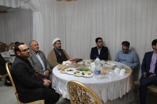 تقدیر از برگزیدگان طرح قرآن در خانه در شهرستان پردیس تقدیر از برگزیدگان طرح قرآن در خانه در شهرستان پردیس