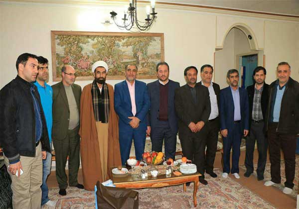 خانواده شهدا و جانبازان بومهن