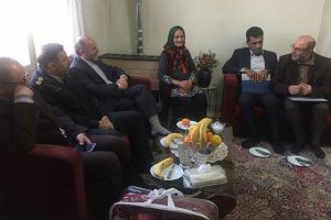 دیدار مسئولان با خانواده شهدا در شهرستان پردیس