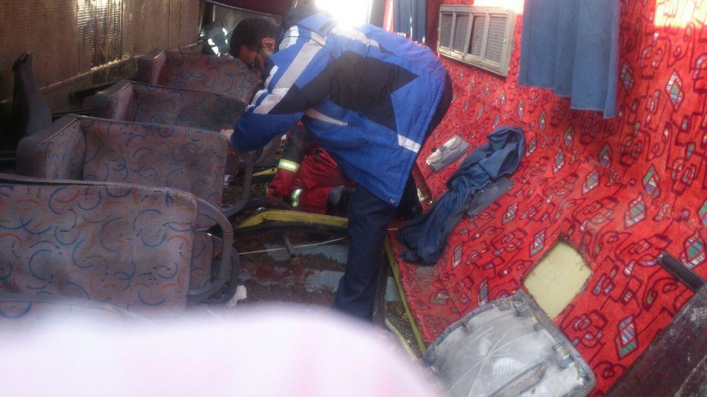 واژگونی اتوبوس آزادراه پردیس